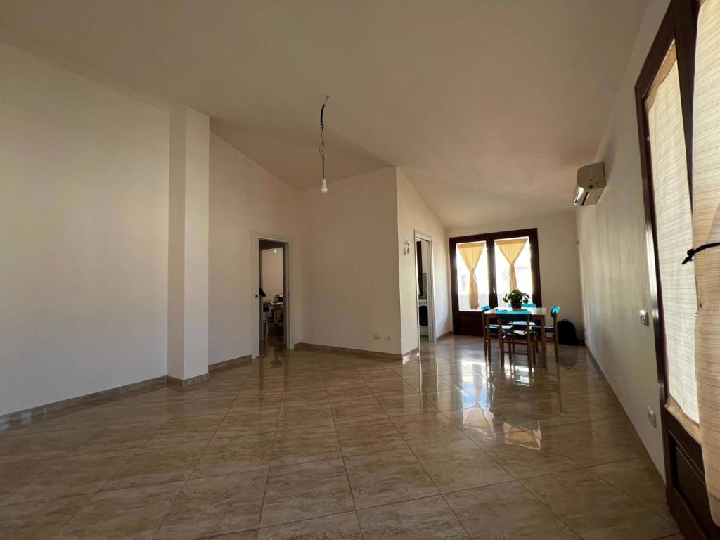 Appartamento a Capoterra in Via Sardegna - Foto 4
