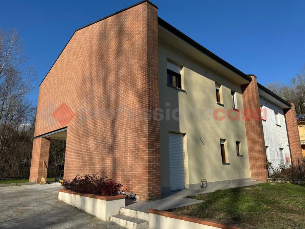 Villa a Coreglia antelminelli in Viale Dezza , snc - Foto 2
