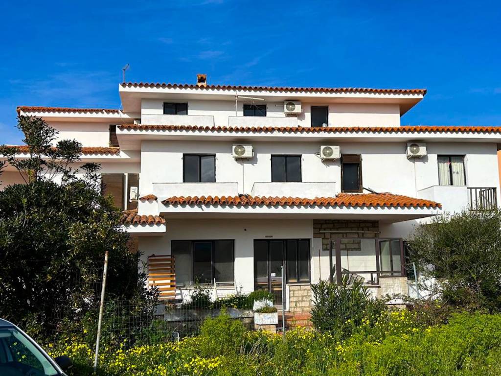 Casa indipendente a Santa teresa gallura in Via Firenze - Foto 3