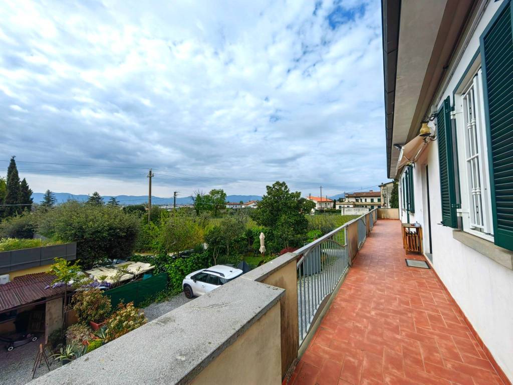 Appartamento a Pistoia in Via Bartolomeo Sestini, 276 - Foto 4