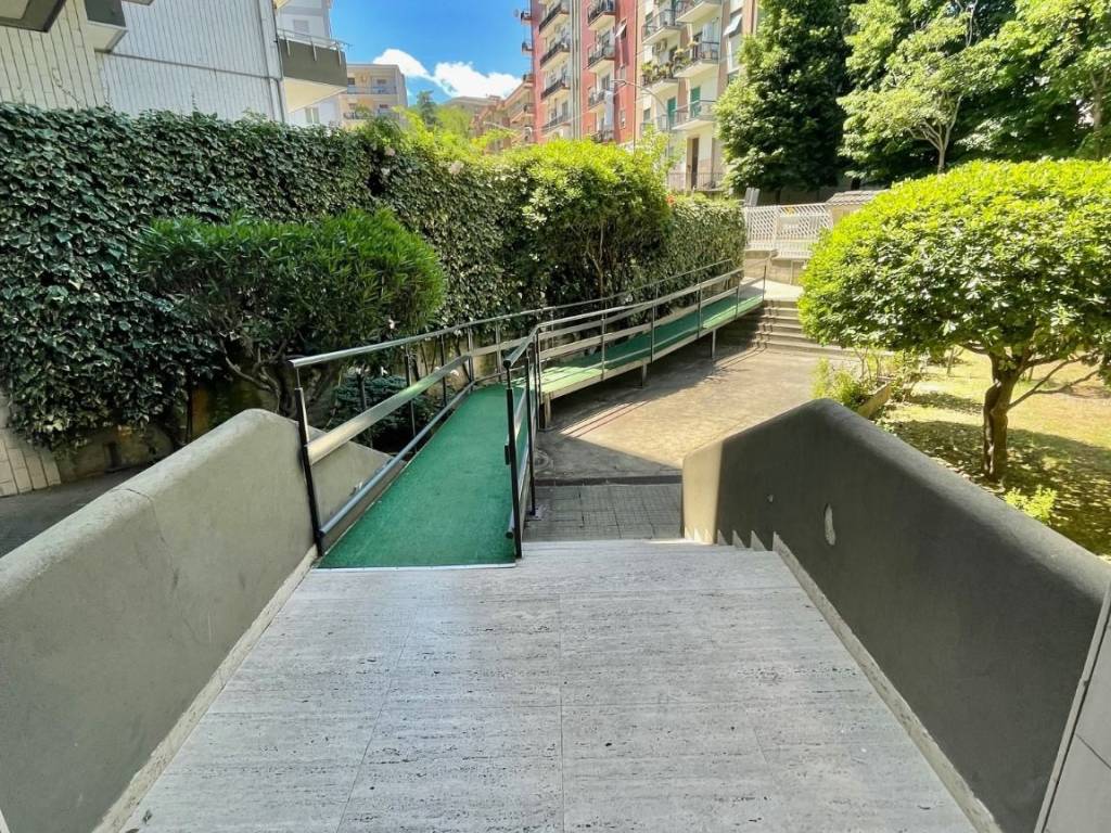 Appartamento a Cosenza in Via Giuseppe Tommasi, 35 - Foto 3