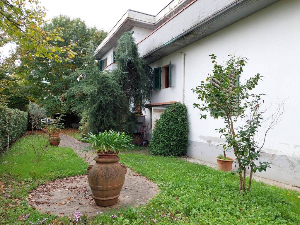 Casa indipendente a Pistoia in Via Enrico Fermi - Foto 4