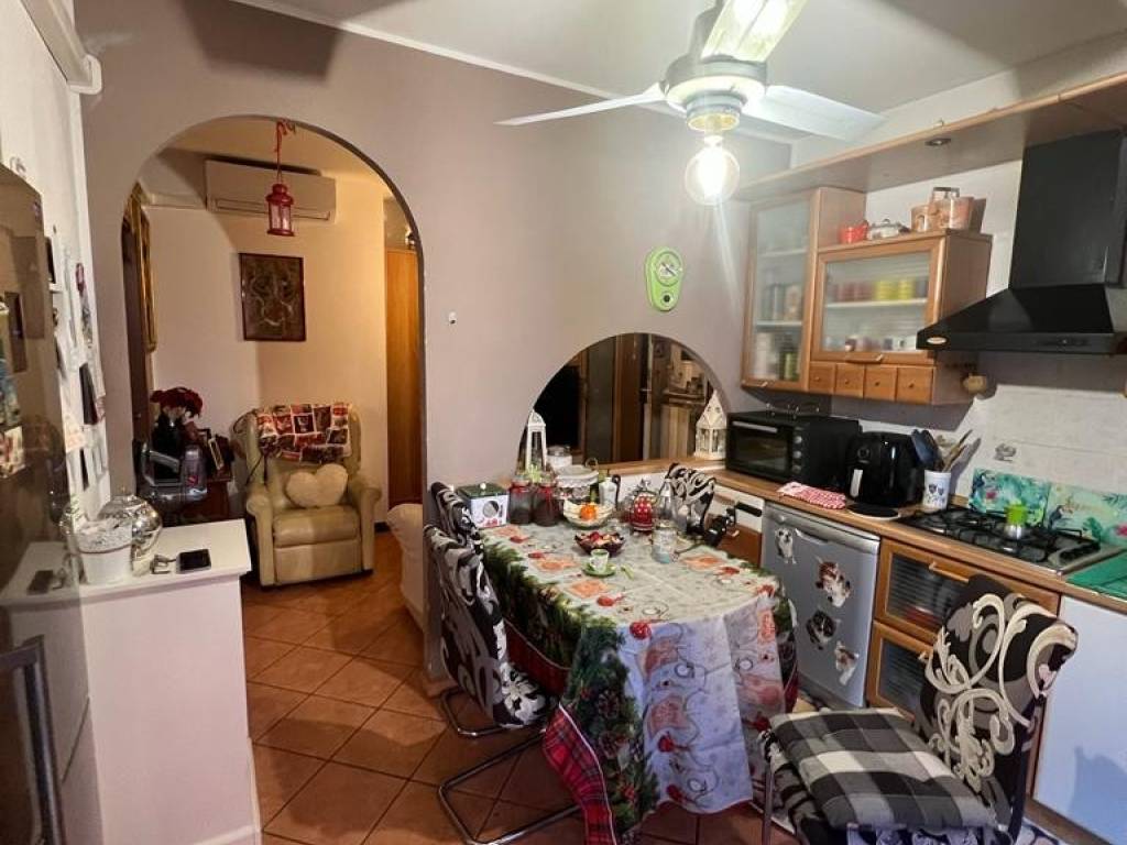 Appartamento a Vergiate - Foto 2
