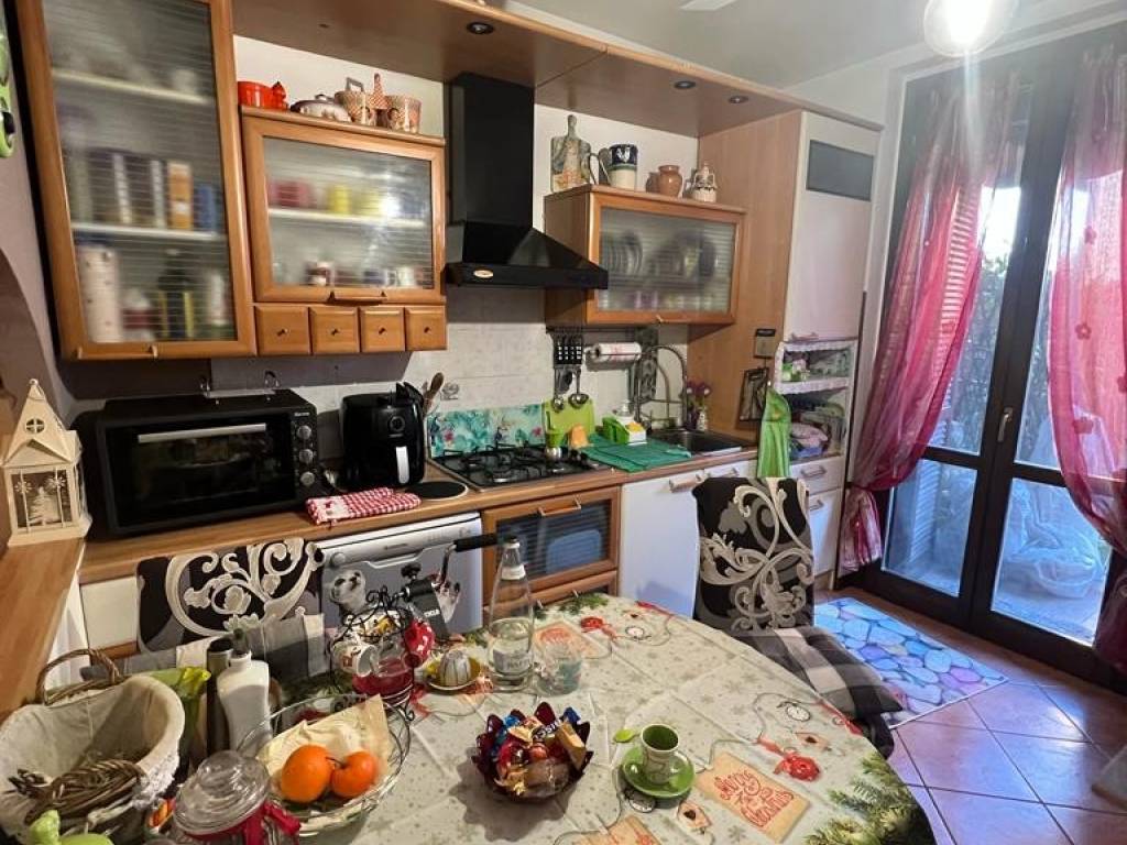Appartamento a Vergiate - Foto 4