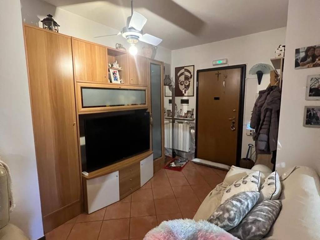 Appartamento a Vergiate - Foto 5