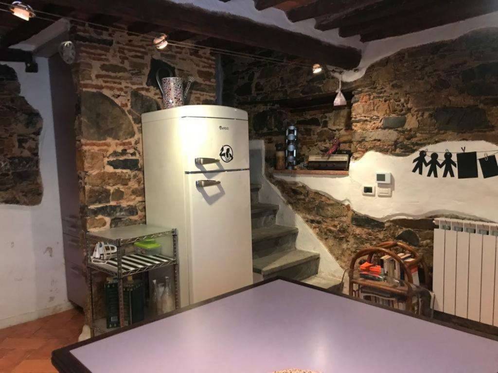 Rustico / casale a Massarosa in Via Di Casesi S.N.C. - Foto 4