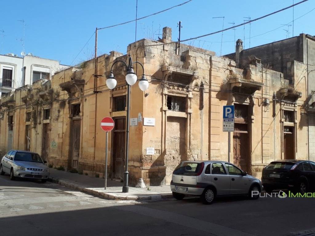 Terreno a Brindisi in via bettolo angolo via taranto - Foto 2