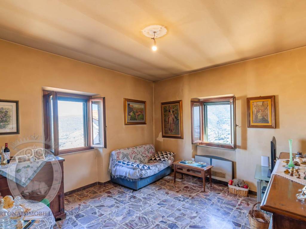 Appartamento a Cortona in Via del Salvatore, 5 - Foto 2