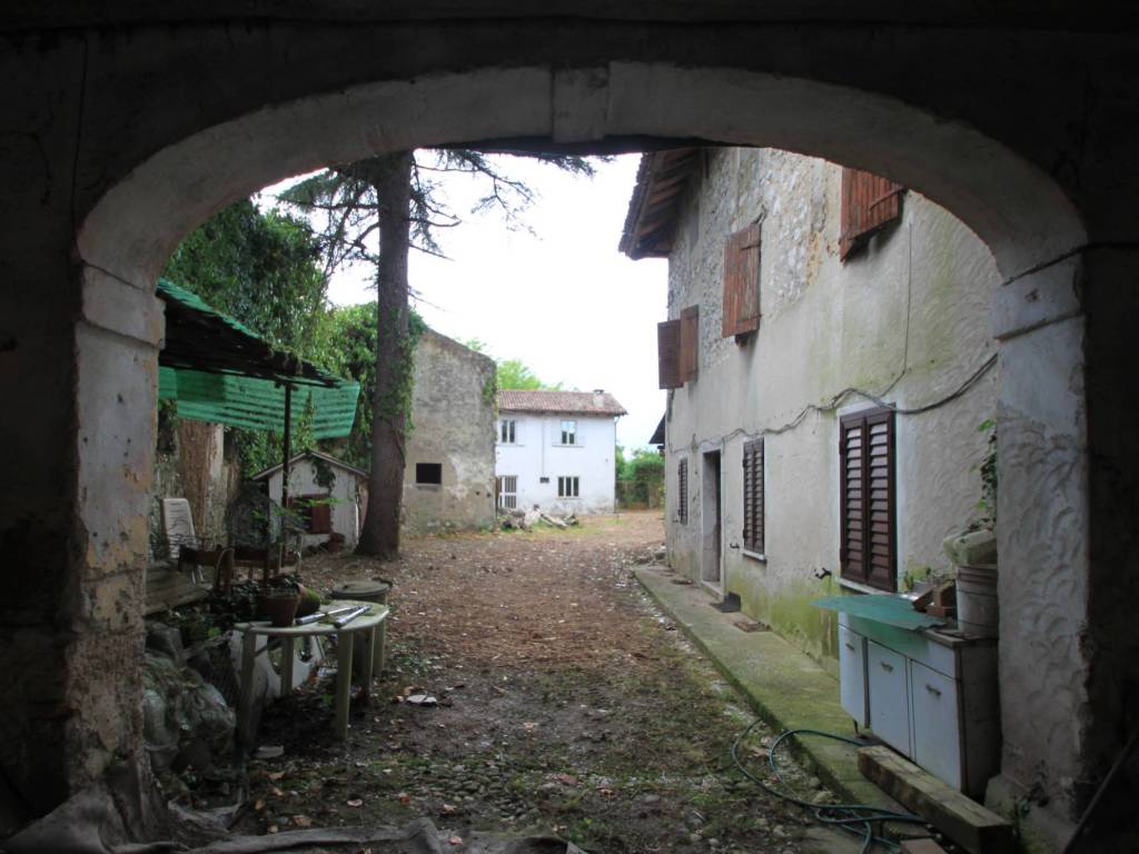 Rustico / casale a Romans d'isonzo in via Oberdan - Foto 2