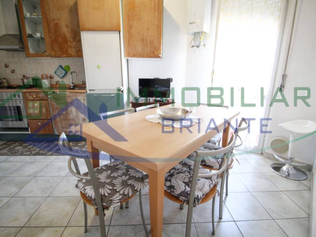 Appartamento a Casorate sempione in Via Isonzo - Foto 3