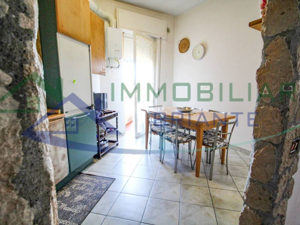 Appartamento a Casorate sempione in Via Isonzo - Foto 4