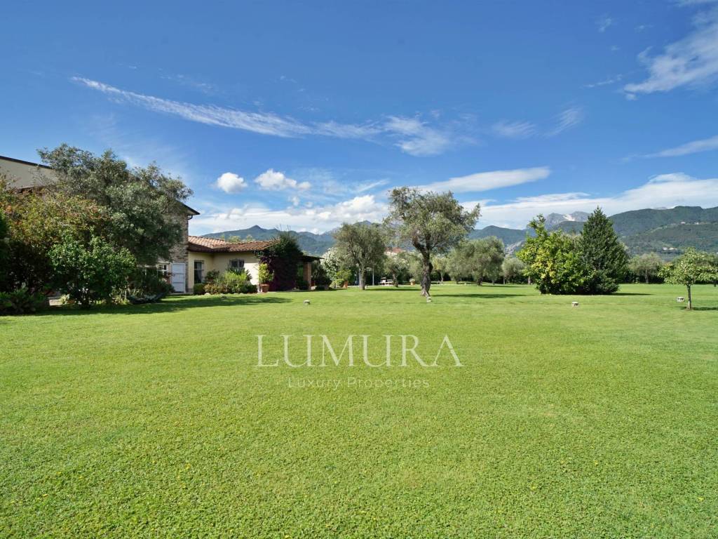 Villa a Pietrasanta in Via Vaiana - Foto 5