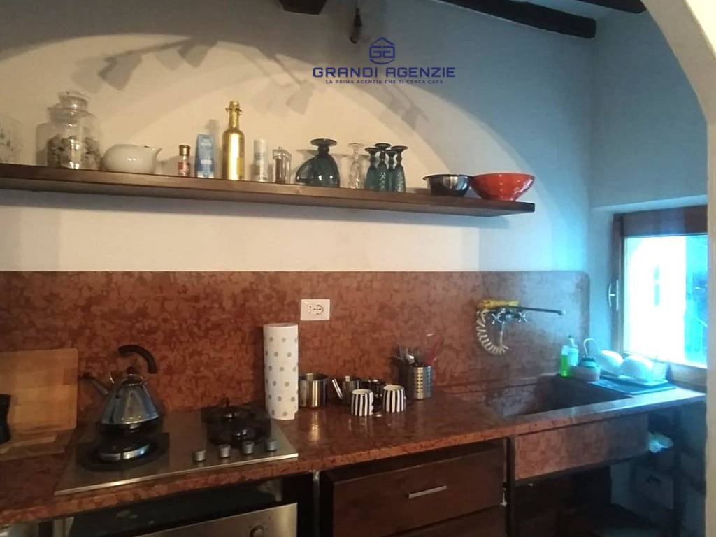 Appartamento a Parma in Strada Massimo d'Azeglio - Foto 3