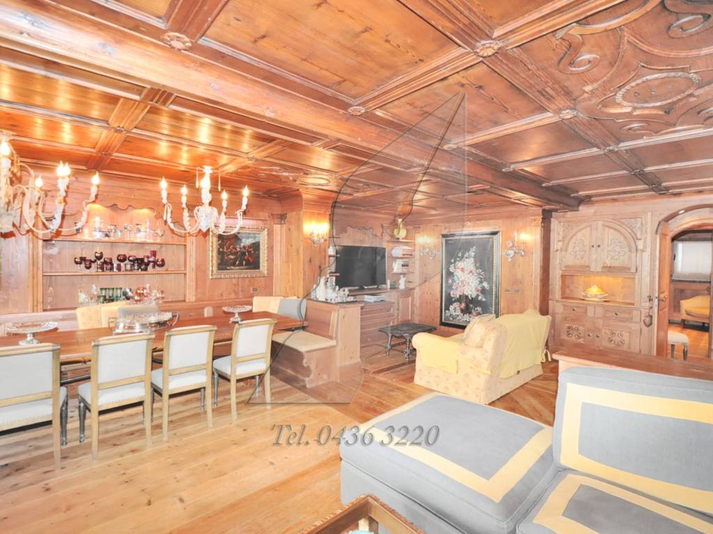 Appartamento a Cortina d'ampezzo in Via Faloria S.N.C. - Foto 4