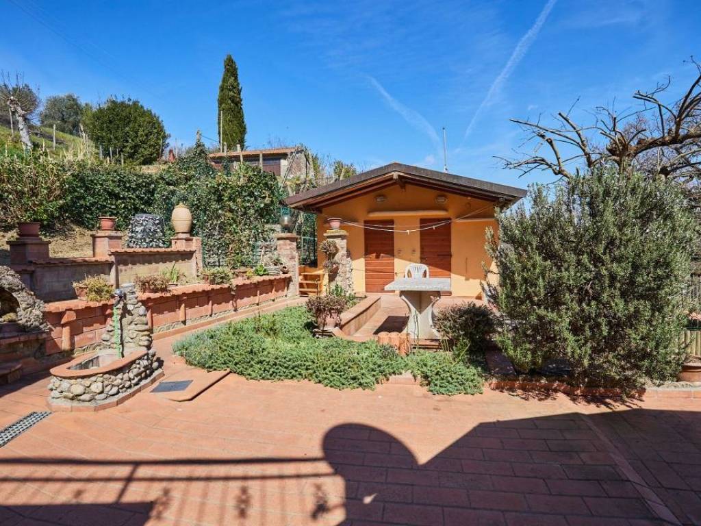 Villa a Castiglione del lago in Via Stradone, 10 - Foto 3
