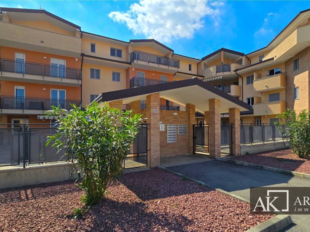 Appartamento a Cameri in Via Roma, 25 - Foto 3