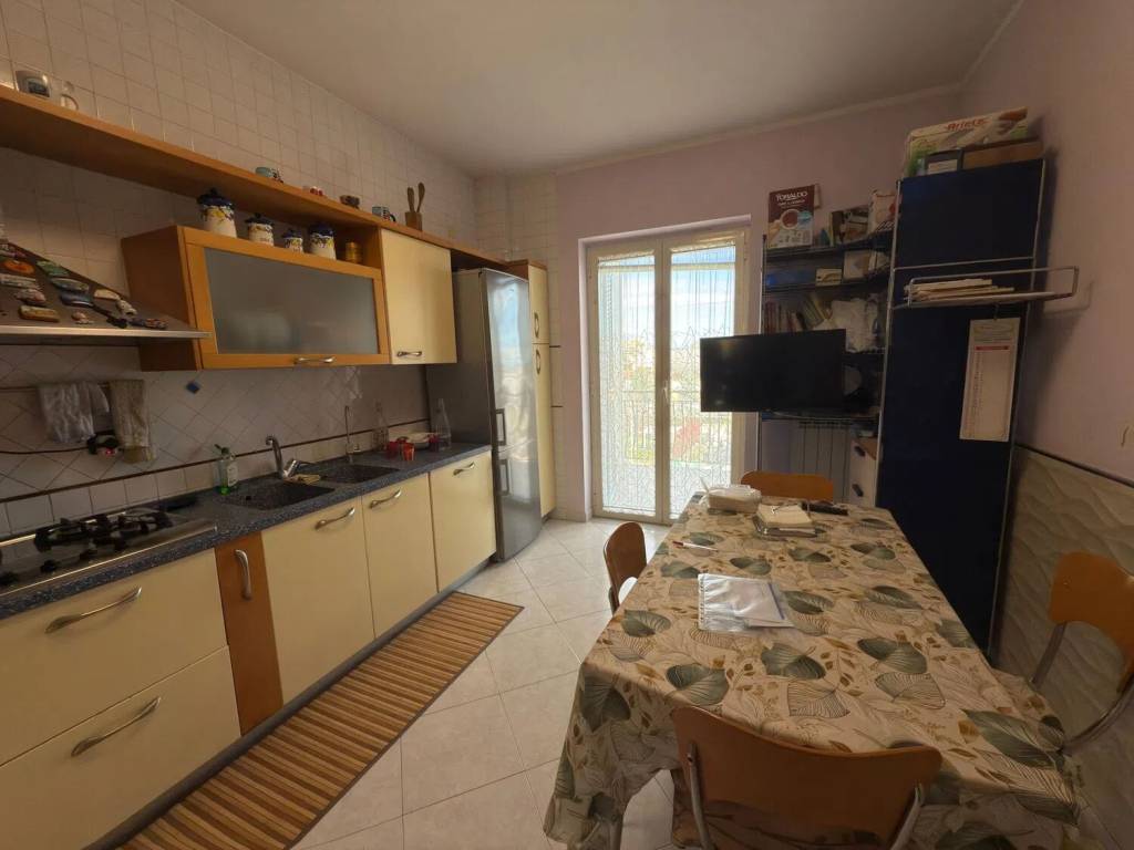 Appartamento a Giugliano in campania in Via Antica Giardini - Foto 4