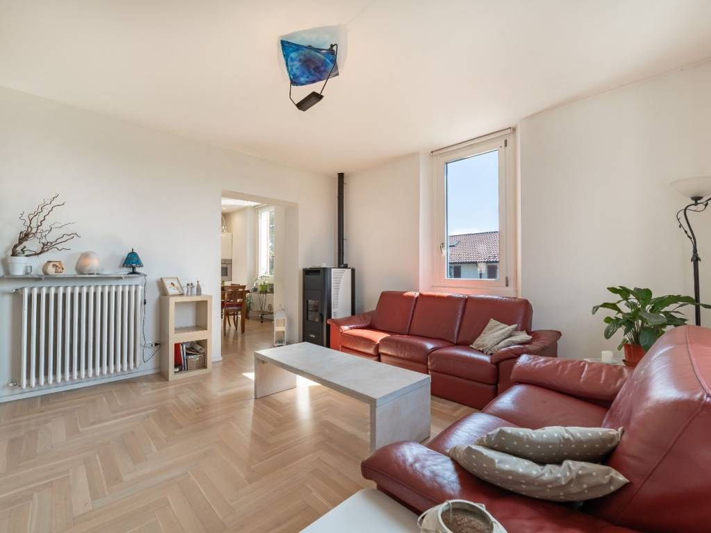 Villa a Castiglione olona in Via Monte Cimone, 37 - Foto 3