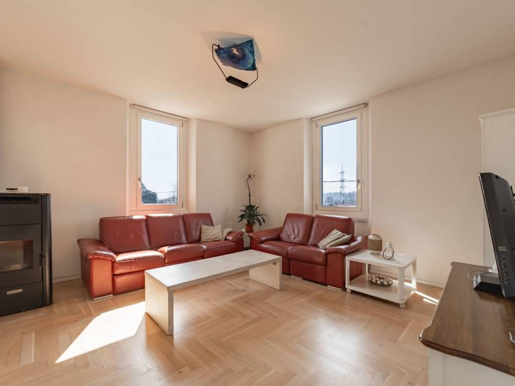 Villa a Castiglione olona in Via Monte Cimone, 37 - Foto 4