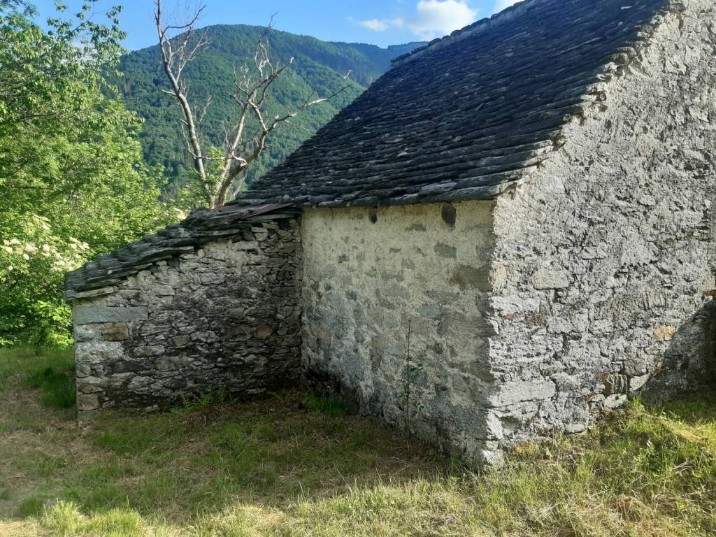 Rustico / casale a Malesco in Località di là dell'Acqua - Foto 4