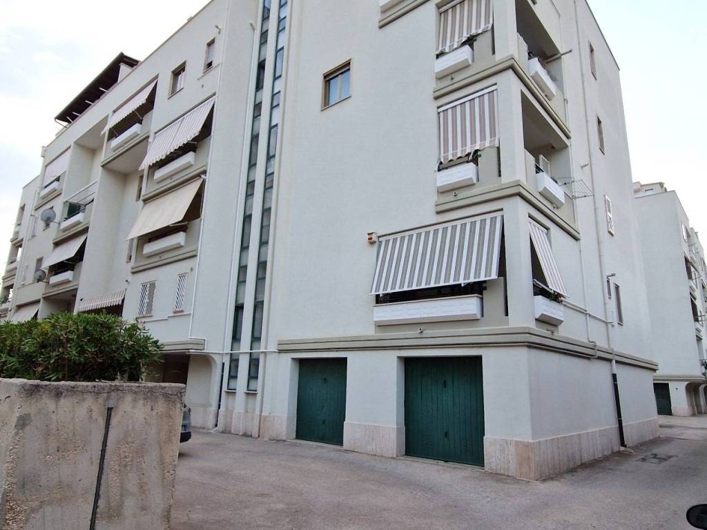 Attico / mansarda a Trani in Via Superga - Foto 2