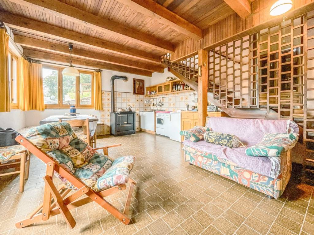 Casa indipendente a Casale corte cerro in via Alpe Piana Rovelli - Foto 2