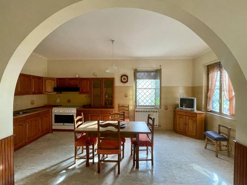 Casa indipendente a Isola del liri in Via Venditti, 33 - Foto 4
