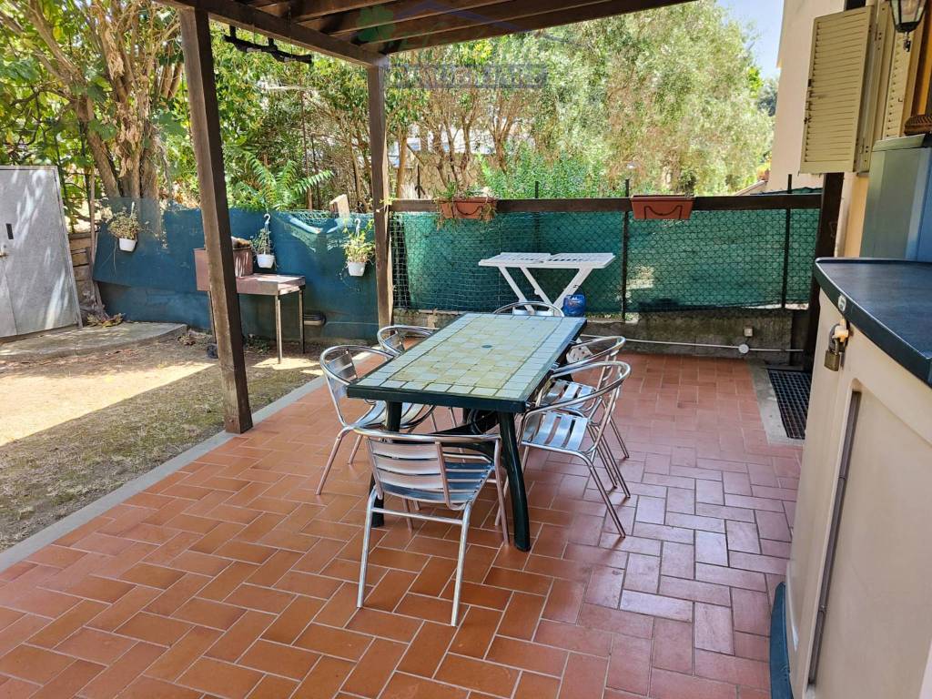 Appartamento a Montalto di castro in Via dei Carbonari - Foto 3