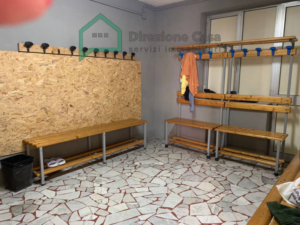 Immobile a Napoli in Calata Capodichino 96 - Foto 2