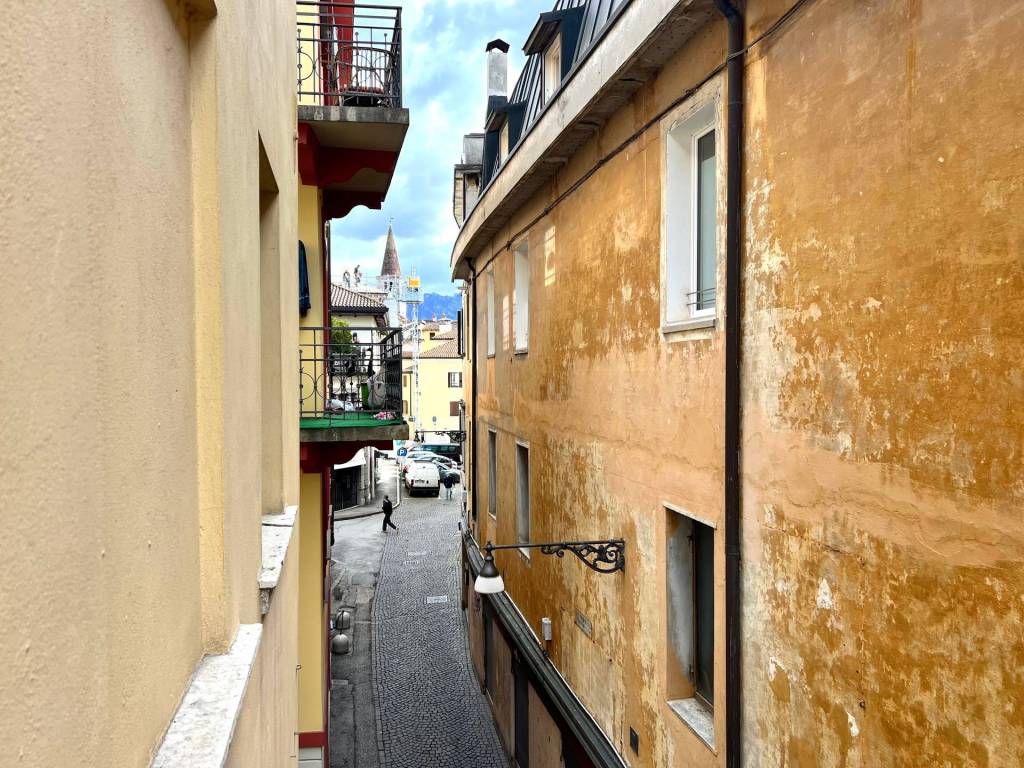 Appartamento a Belluno in via carrera, 36 - Foto 3