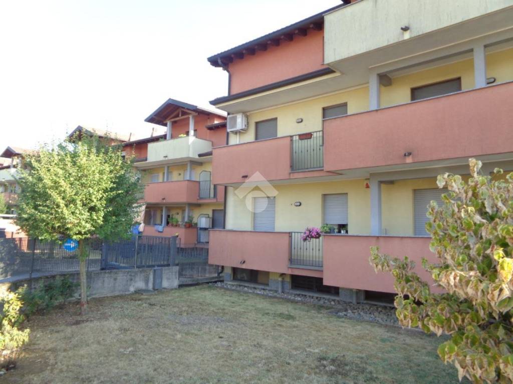Appartamento a Lonate pozzolo in Via Isonzo, 30 - Foto 3