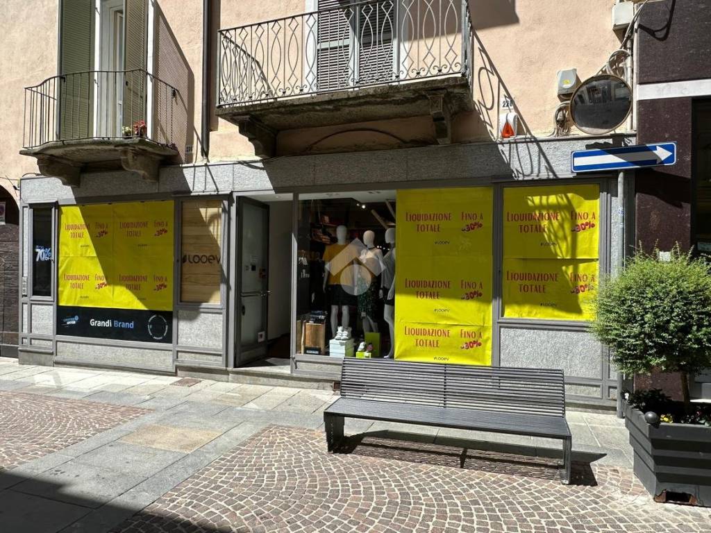 Immobile a Bra in Via Vittorio Emanuele II, 230 - Foto 2