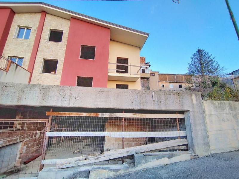 Villa a Solofra in Via San Gaetano - Foto 2