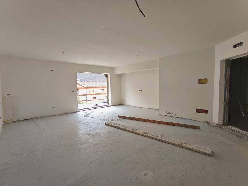 Appartamento a Solofra in Via Cigliano - Foto 3