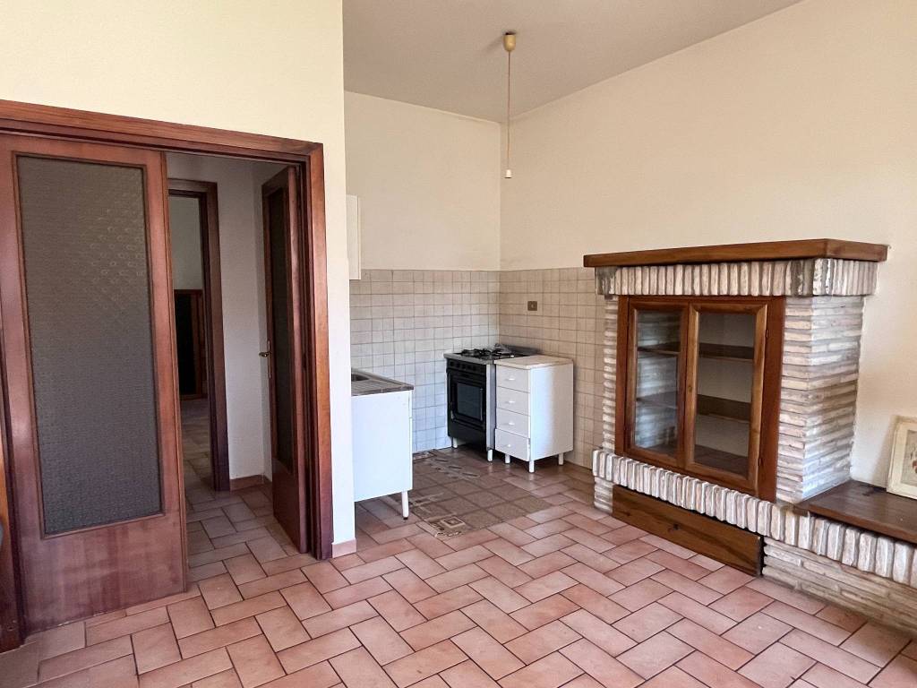 Appartamento a Sellano in Località Colle - Foto 4
