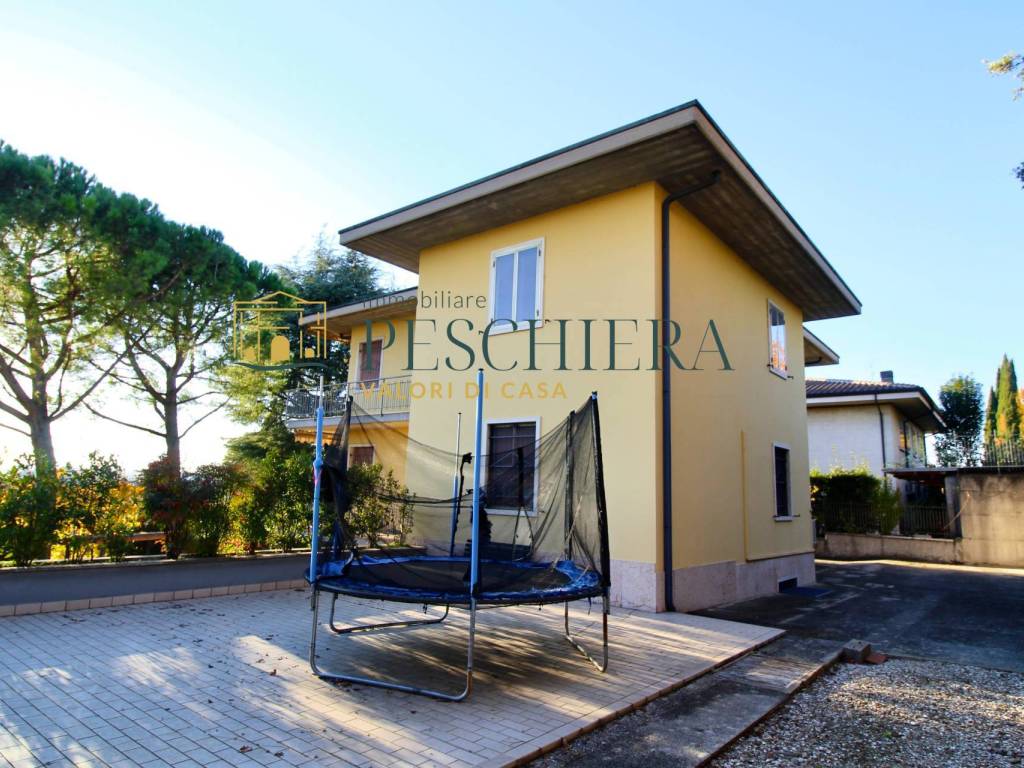 Casa indipendente a Peschiera del garda in Via Pacengo, 8 - Foto 4