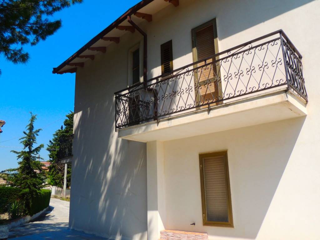 Appartamento a Alanno in Via 20 Settembre, 106 - Foto 4