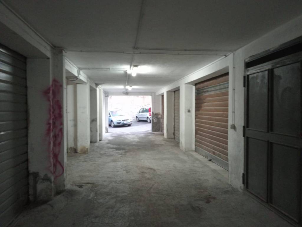 Box / garage a Catania in Via Nazario Sauro, 82 - Foto 5