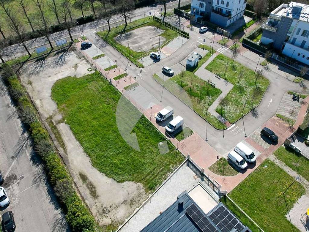 Terreno a Correggio - Foto 2
