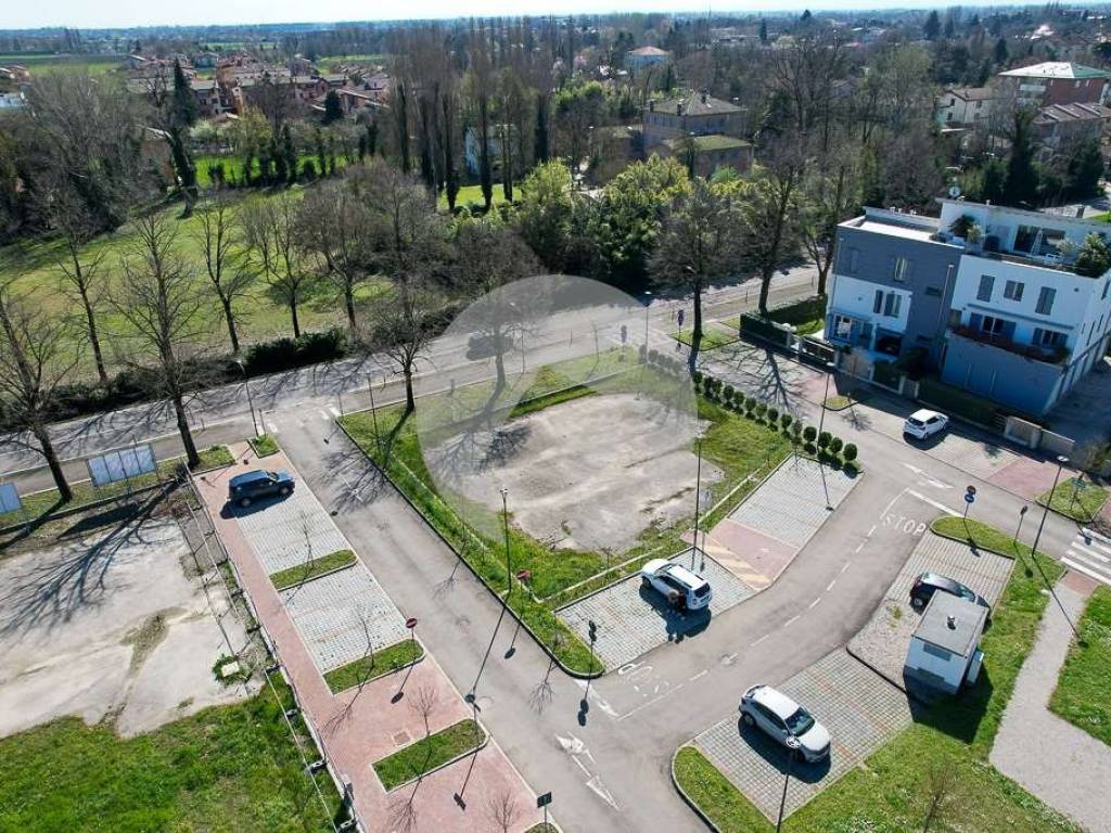 Terreno a Correggio - Foto 2