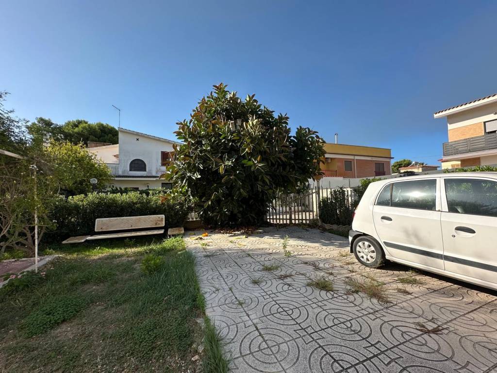 Villa a Taranto in Via Occhiate, 6 - Foto 2