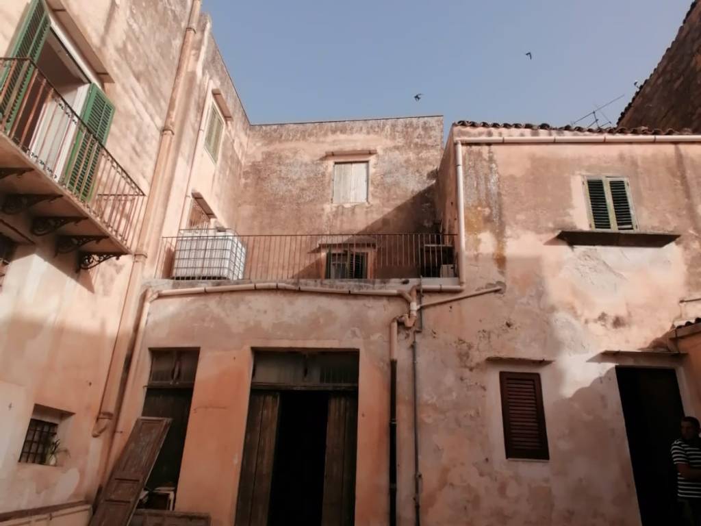 Casa indipendente a Sambuca di sicilia in Via Astrologo - Foto 5