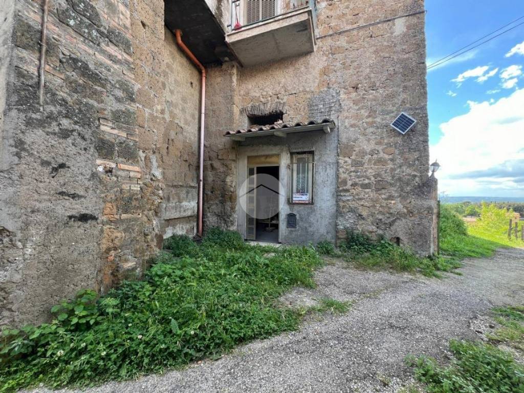 Box / garage a Magliano sabina in Via Circonvallazione - Foto 2