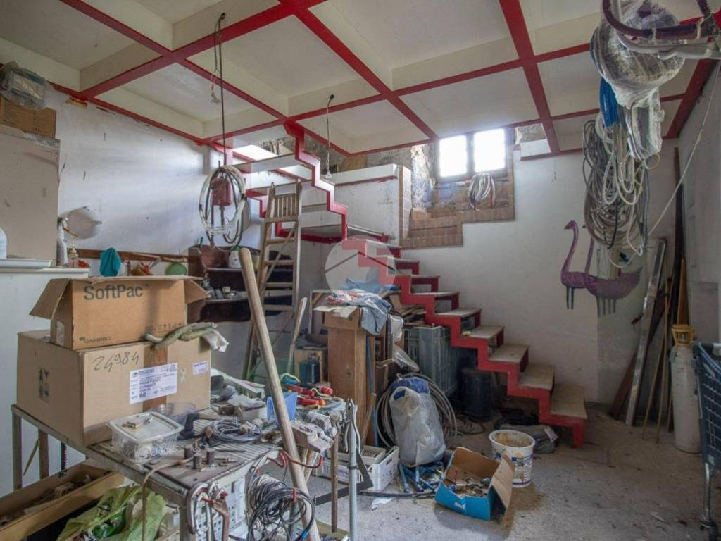 Box / garage a Magliano sabina in Via Circonvallazione - Foto 4