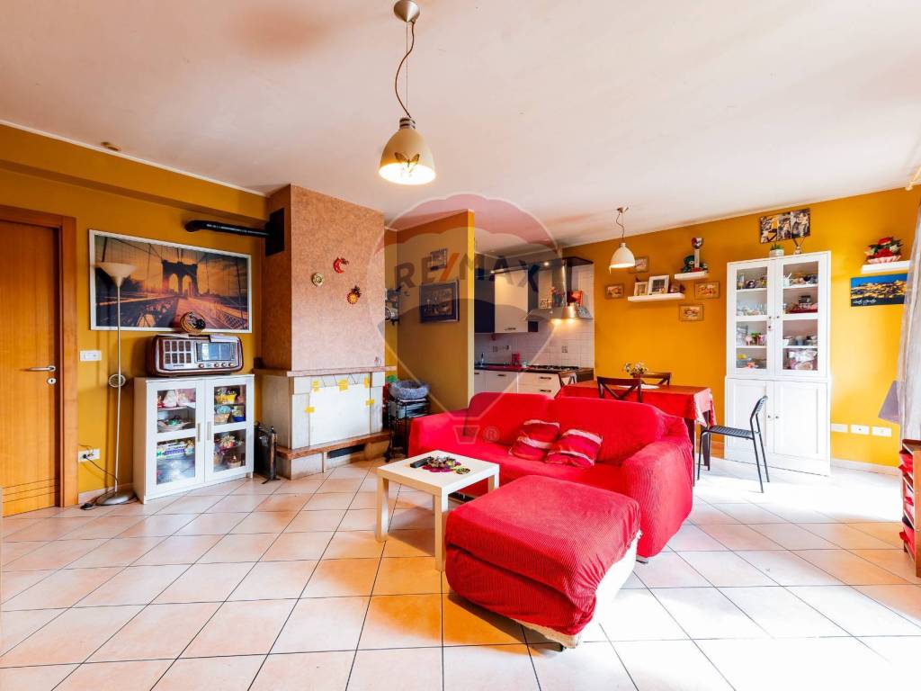 Appartamento a Loreto aprutino in Contrada Remartello - Foto 5