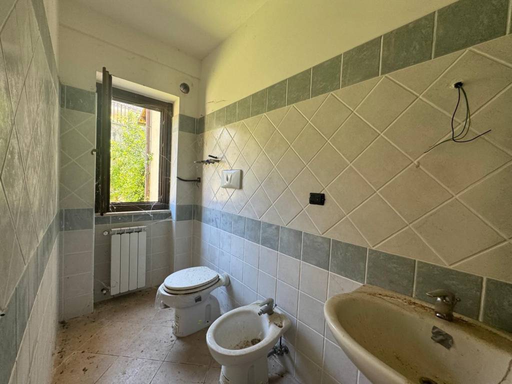 Villa a Pereto in Via Della Madonna S.N.C. - Foto 5