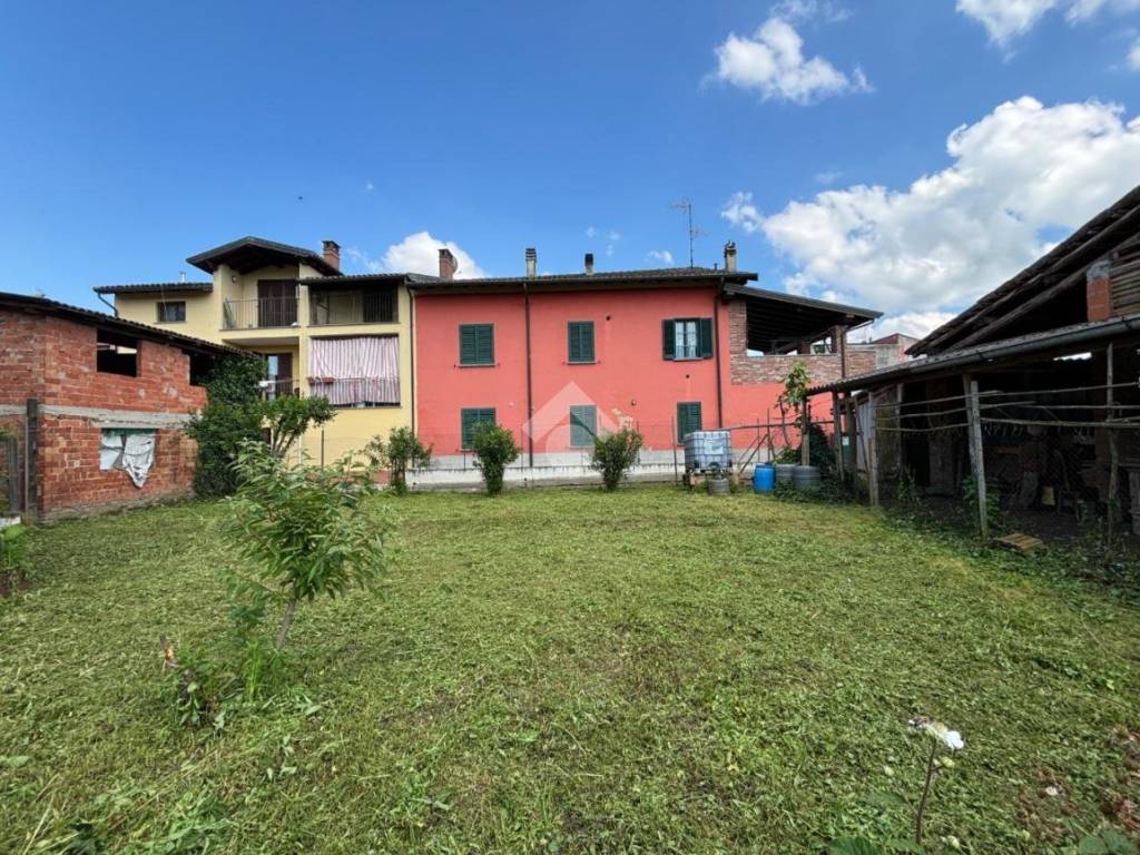 Casa indipendente a Stradella in Regione Colombetta Piane - Foto 4