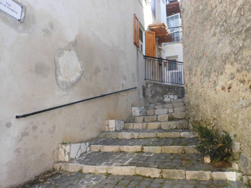 Appartamento a Pereto in Corso Umberto 1ᵒ - Foto 3
