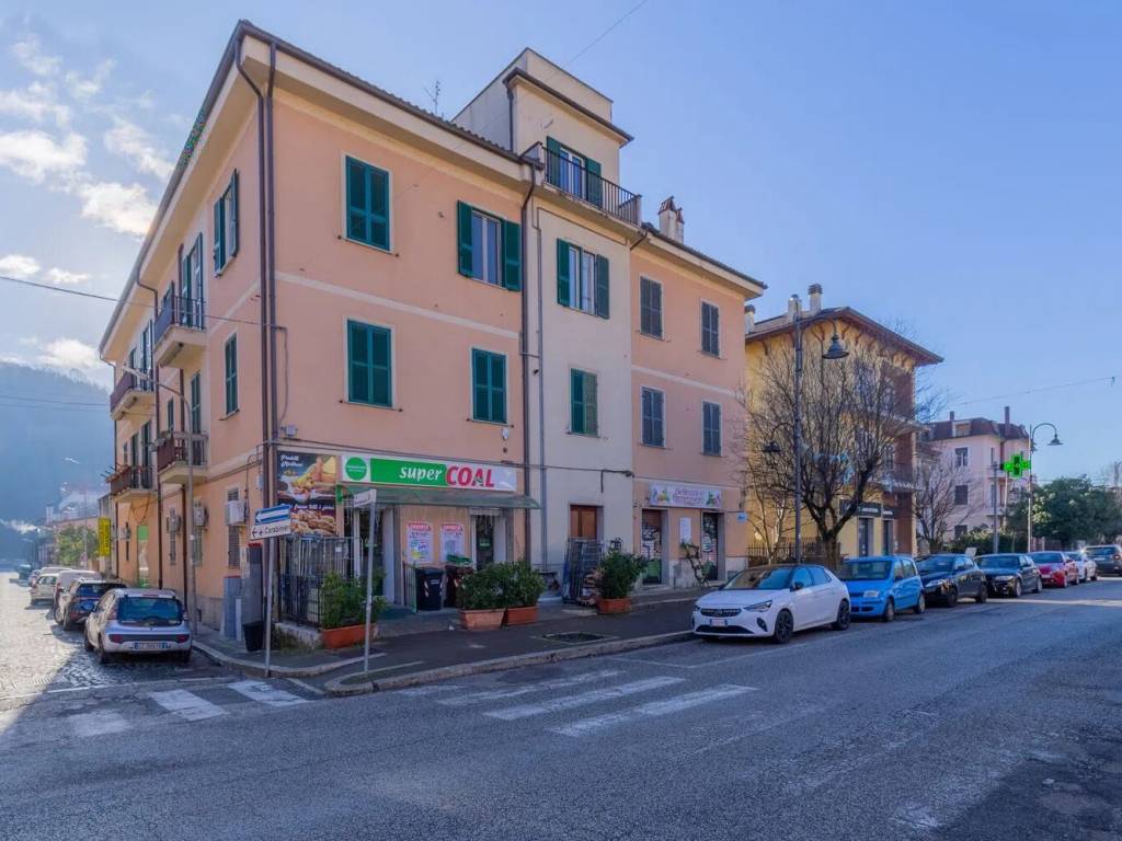 Appartamento a Carsoli in Via Roma, 91 - Foto 2