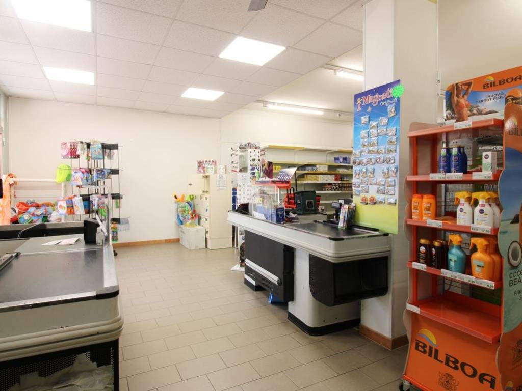 Immobile a Alba adriatica in Via Calabria, 5 - Foto 3